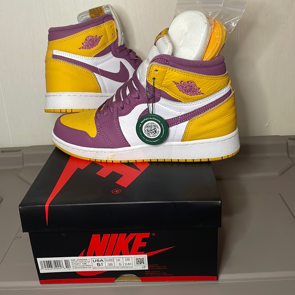 Air Jordan 1 Retro High OG GS Brotherhood